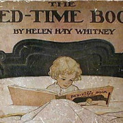 I see patients all the time with back pain that is either caused by, or perpetuated by reading in bed. So I thought I'd better write a little article to explain why reading in bed can cause grief.